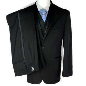 Desmonds 3 piece suit with adjustable vest & pants